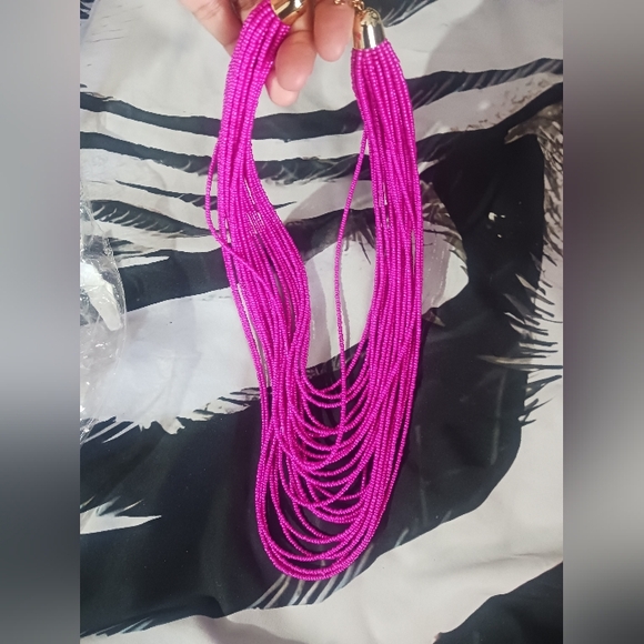 Women Magenta Purple Multilayered Fashion Long Necklace - Picture 5 of 6